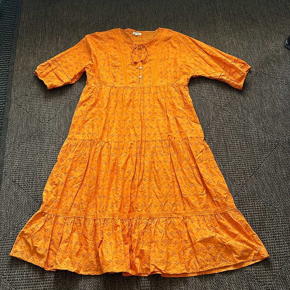 Embroidered dress orange color 🍊💯cotton